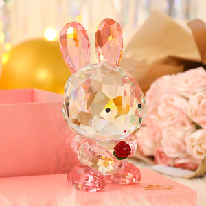 Ornement du zodiaque en forme de lapin en cristal rose avec rose rouge, cadeau de la Saint-Valentin, décoration créative - Product Image 3