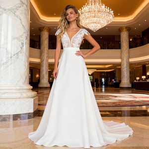 Robe de mariée en satin grande taille |   Robe de mariée cathédrale avec décolleté en V profond, sans manches et dentelle de luxe - Product Image 2