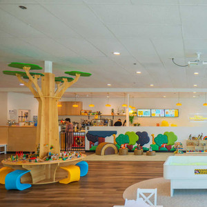 Chiquitos Kindergarten diseño ambiental grandes nubes árbol pantalla madera niños estantería para Jardín de Infantes Escuela <span class=keywords><strong>biblioteca</strong></span> - Product Image 2