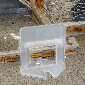 Sistema de nivelación de baldosas de cloruro de polivinilo para apartamentos-Diseño moderno con clips entrelazados Fácil Instalación y 1 año de garantía - Product Image 2