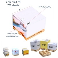 Blocs-notes logistiques Weiss Röhlig, boîte blanche sur palette en bois