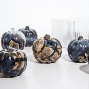 Calabaza de Cristal de Ágata Volcánica Tallada a Mano al por Mayor, Calabaza de Piedra Preciosa, Decoración Otoñal para el Hogar, Regalo Festivo - Product Image 1