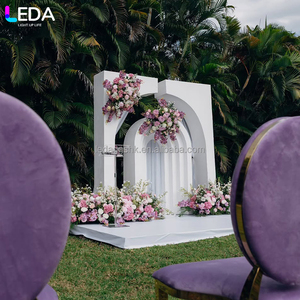 ฉากหลังงานแต่งงานอะคริลิคแบบเรียบง่าย LEDA Professional พร้อมดอกไม้แขวนขนาดใหญ่สีขาว ฉากหลังแบบผสมสำหรับงานแต่งงาน - Product Image 2