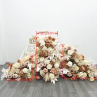 Rangkaian Bunga Meja Artifisial Elegan dengan Desain Garland Bunga untuk Dekorasi Pesta Pabrik