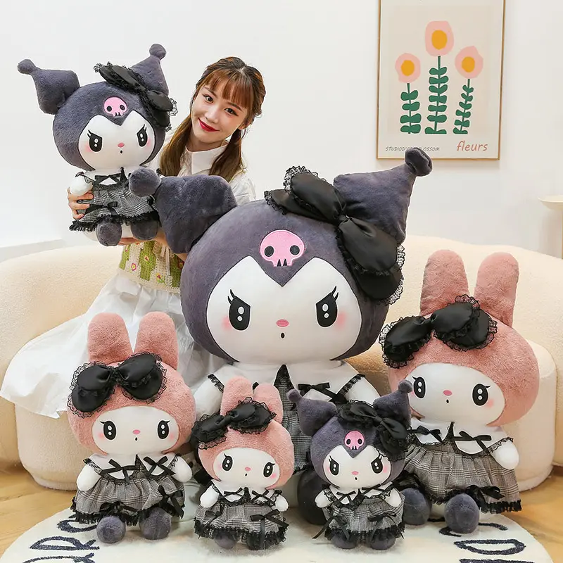 Kawaii Japan cartone animato Anime nero Kuromi peluche imbottito la mia melodia Kt gatto peluche Design famoso kuromi bambola di pezza