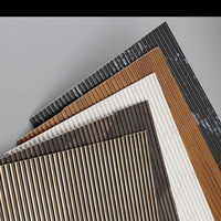 Panneaux muraux cannelés populaires pour la décoration intérieure, panneaux à lamelles couleur anthracite, panneaux muraux intérieurs étanches en PS avec échantillon gratuit