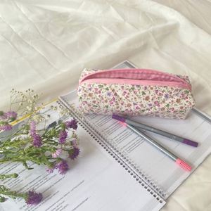 กล่องดินสอผ้าฝ้ายพิมพ์ลายดอกไม้แบบพับได้ เป็นมิตรกับสิ่งแวดล้อม พร้อมซิปปิด ทนทาน เหมาะสำหรับนักเรียน ของขวัญต้อนรับเปิดเทอม - Product Image 6