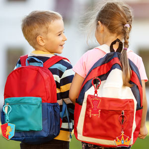 Vente en gros Porte-clés en métal PVC souple personnalisé populaire Porte-clés de guerre bon marché pour cadeaux - Product Image 3