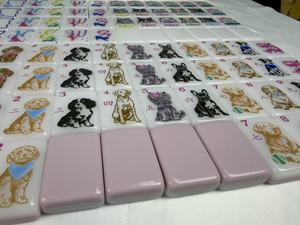 Jeu de Mahjong américain en acrylique sur le thème des chiens, ensemble complet, photos réelles, en stock, expédition rapide - Product Image 5