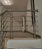Balustrades et mains courantes modernes pour hôtels, barre transversale en acier inoxydable avec finition satinée polie pour rampes d'escalier