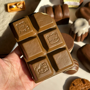 Réplica de Barra de Chocolate con Diseño de Dibujos Animados en Relieve, Modelo de Chocolate Relleno con Efecto Mordido, Adorno de Escritorio, Decoración para Vitrina de Pastelería - Product Image 4