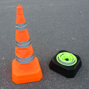 Cono de Seguridad Plegable de 70 cm para Uso de Emergencia, con Luces LED Intermitentes, Retráctil, Recargable, de Tela Oxford, <span class=keywords><strong>Yuge</strong></span> LZ01 IP65 - Product Image 6