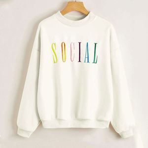 เสื้อสเวตเชิ้ตคอกลม แขนยาว ทรงหลวม ผ้าฝ้าย 100% ปักโลโก้ตามสั่ง สำหรับฤดูใบไม้ผลิ - Product Image 2