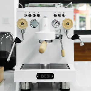 Coffret Cadeau – Ensemble de Porte-Filtres à Café en Acier Inoxydable avec Poignée en Bois (51mm, 54mm, 58mm) – Moderne, Écologique et Durable pour Machine à Expresso - Product Image 5