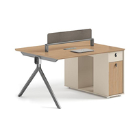 Bureau de travail 2 places à design extensible, directement de l'usine, excellent rapport qualité-prix, poste de travail confortable pour les employés