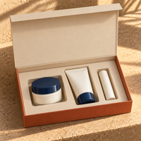Boîte-cadeau cosmétique personnalisée haut de gamme avec logo, ensembles de soins de la peau, emballage rigide en papier recyclable avec inserts magnétiques