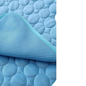 Fabricant en gros été refroidissement coussin pour animaux <span class=keywords><strong>de</strong></span> compagnie doux respirant chat chien tapis solide Nylon <span class=keywords><strong>beurre</strong></span> d'arachide lécher tapis <span class=keywords><strong>de</strong></span> bain dormir - Product Image 4