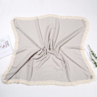 Couverture d'emmaillotage pour bébé en gaze de coton imprimée double couche, 100% coton, coupe-vent pour poussette, avec pompons pour enfants