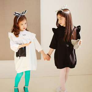 Mercado de Ropa al por Mayor, Tops Largos Suaves de Talla Grande y Leggings para Damas - Product Image 1