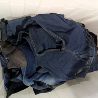 Jeans courts et longs d'occasion pour hommes, femmes et enfants – Balles de vêtements usagés pour l'Afrique