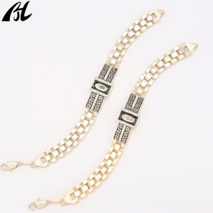Exquisita pulsera <span class=keywords><strong>de</strong></span> moda religiosa católica para hombres y mujeres <span class=keywords><strong>Virgen</strong></span> María <span class=keywords><strong>Guadalupe</strong></span> Lady Charm Pulseras <span class=keywords><strong>De</strong></span> Mujer principalmente latón - Product Image 4