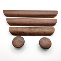 Usinage CNC du bois de noyer de précision à 5 axes, pièces en bois sur mesure, fraisage pour formes complexes et décoration de meubles haut de gamme