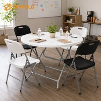 Tables de bar hautes multifonctionnelles en plastique et chaises pliantes en métal pour événements
