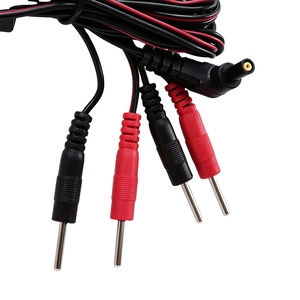 Câbles de remplacement QS-TECH pour électrostimulateur TENS, entrée 4 broches vers sortie 2 broches rouge/noir, broches de 2,0 mm, longueur 1,2 m - Product Image 5
