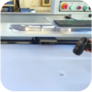 Machine à mortaiser les charnières de portes contrôlée par PLC PATER, haute précision, CNC automatique, moteur à engrenages, garantie 1 an - Product Image 4