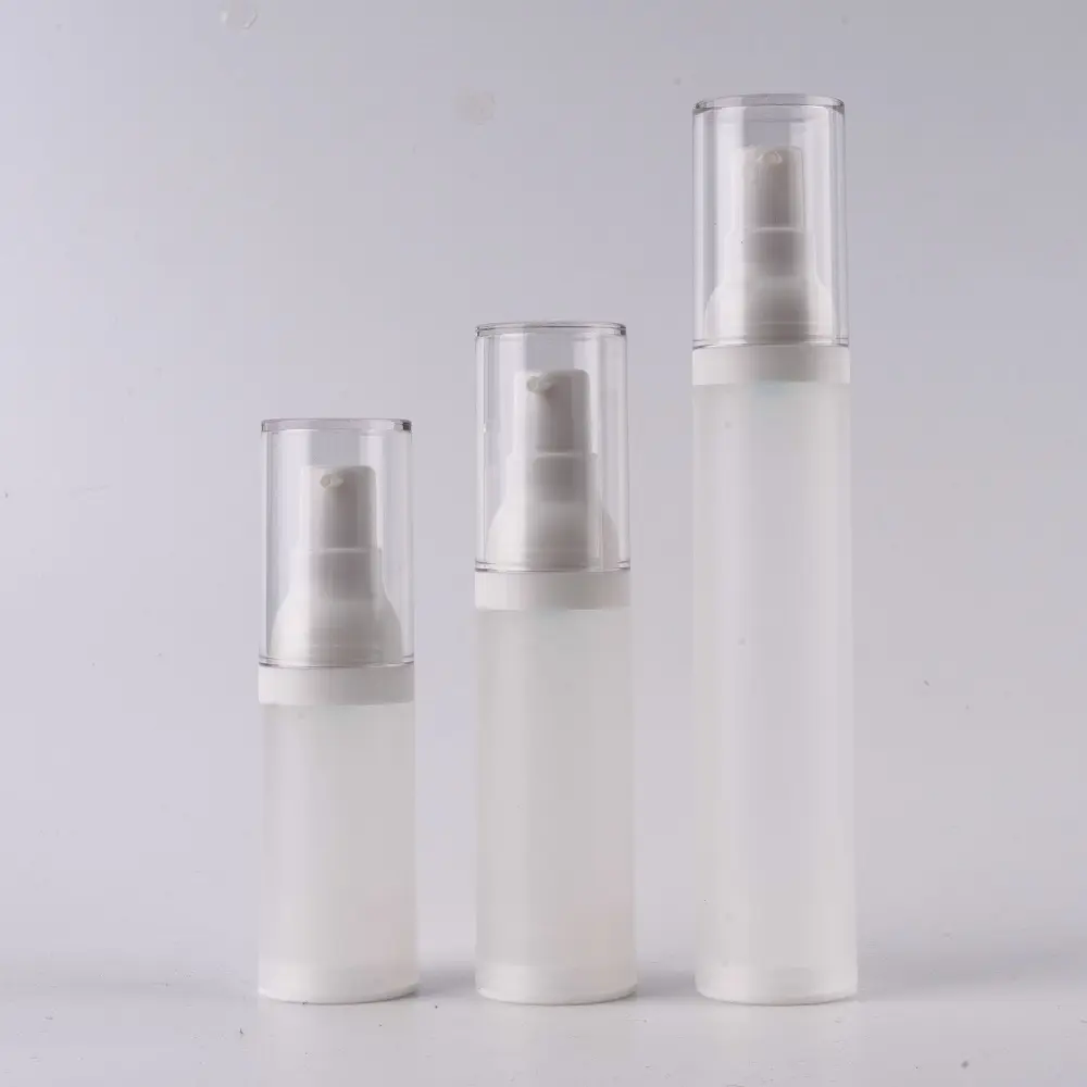 Garrafas plásticas de 30 ml para cosméticos, garrafa spray personalizada fosca para toner, garrafas de plástico pp de luxo com bomba