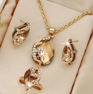 <strong>Sloggi</strong> Popular Retro Women's Candy Color Small Fresh Thin Belt Simple Watch Fashionable Student Rhinestone Jewelry Set