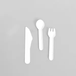 Conjunto de utensílios de mesa de fábrica OEM colher faca acampamento placas de papel facas garfos copos gramado gramado quintal