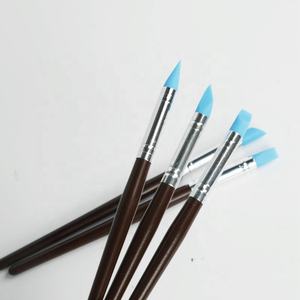 Outil d'argile stylo en silicone outil d'argile enlèvement d'empreintes digitales tête d'argile molle ensemble de 5 pièces enlèvement de marque et stylo de retouche - Product Image 1