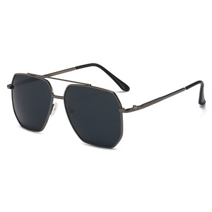 Lunettes de soleil à double faisceau à la mode miroir de <span class=keywords><strong>crapaud</strong></span> rétro pour hommes lunettes de soleil de conduite décontractée pour la pêche - Product Image 3