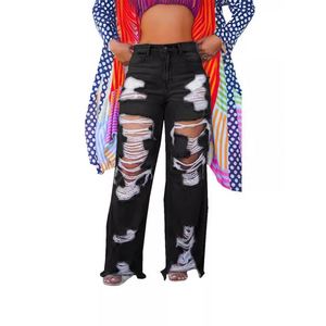 Jeans da donna strappati, lavati e strappati con orlo crudo - Product Image 2