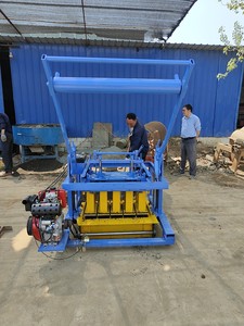 آلة صنع الطوب المتنقلة، ماكينة أوتوماتيكية صغيرة لإنتاج البلوك الأسمنتي المجوف - Product Image 3