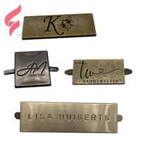 Étiquettes métalliques personnalisées Lihui Hardware avec logo personnalisé, motif de lettres, écologiques, sans plomb, sans nickel, plaques métalliques pour sacs