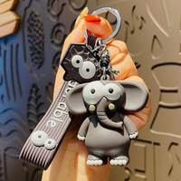 Adorable porte-clés en PVC souple, porte-clés d'animaux de la ferme en dessin animé, porte-clés de poupée animale mignonne et drôle à grands yeux