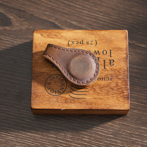 पागल हार्स असली लेदर बुकमार्क हस्तनिर्मित दो पक्षों चुंबकीय पुस्तक के निशान - Product Image 4