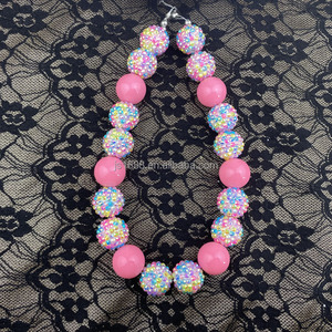 Cuentas <span class=keywords><strong>de</strong></span> diamantes <span class=keywords><strong>de</strong></span> imitación <span class=keywords><strong>de</strong></span> estilo <span class=keywords><strong>princesa</strong></span> rosa <span class=keywords><strong>de</strong></span> 20mm para joyería, cuentas <span class=keywords><strong>de</strong></span> plástico gruesas <span class=keywords><strong>de</strong></span> goma <span class=keywords><strong>de</strong></span> mascar para Collar <span class=keywords><strong>de</strong></span> perro, cuentas <span class=keywords><strong>de</strong></span> goma <span class=keywords><strong>de</strong></span> mascar para collar - Product Image 5