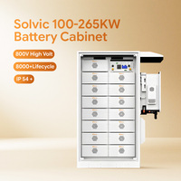 Pack HV modulaire LiFePO4 à refroidissement par air 200-400 kWh, onduleur hybride Solis 100-125 kW avec prise en charge parallèle pour stockage commercial moyen