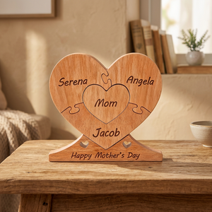 Decoración de rompecabezas de madera en forma de corazón grabada con nombres y mensaje de Feliz Día de la Madre, diseño independiente - Product Image 3
