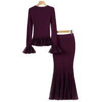 Ensemble 2 pièces tricoté pour femme : Haut pull à col rond et manches longues avec volants en tulle et jupe longue sirène – Collection Automne
