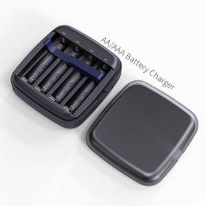 <span class=keywords><strong>Chargeur</strong></span> de <span class=keywords><strong>batterie</strong></span> intelligent <span class=keywords><strong>portable</strong></span> XTAR BC4 personnalisé avec logo, 4 emplacements indépendants pour batteries Li-ion 5V et Ni-MH 1.2V AAA AA - Product Image 1