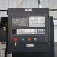 Torno CNC CK6136 con Sistema de Control FANUC 380V, Torno de Metal de Alta Precisión con Bancada Plana para Uso Industrial