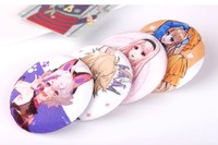 Badge en métal rond personnalisé de haute qualité, imprimé offset, en fer, avec épinglette en peluche, holographique, pour les fans d'anime et la collection personnelle