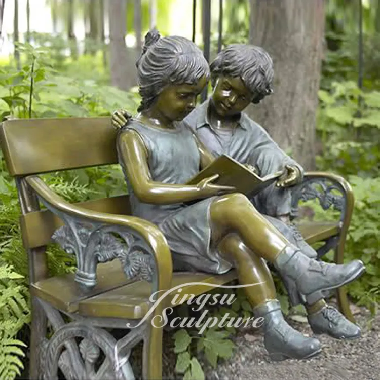 Surface antique au design moderne statue de fée extérieure grandeur nature conception d'aile statue de fille d'ange en bronze
