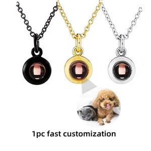 Chaîne de mode personnalisée or rose argent <span class=keywords><strong>100</strong></span> langues je t'aime collier pendentif de projection pour la mémoire de l'amour romantique - Product Image 6