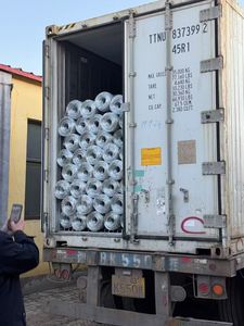 Malla <span class=keywords><strong>de</strong></span> <span class=keywords><strong>Alambre</strong></span> <span class=keywords><strong>de</strong></span> Púas <span class=keywords><strong>de</strong></span> Acero Galvanizado <span class=keywords><strong>de</strong></span> Alta Calidad, Protección Segura para Áreas <span class=keywords><strong>de</strong></span> Alta Seguridad, Cercas para Granjas, Marca SHENGZHE, Modelo 000161 - Product Image 2