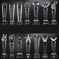 Trophée en cristal gravé avec logo personnalisé, cadeau d'affaires, vente en gros, trophée de récompense en verre personnalisable et designable